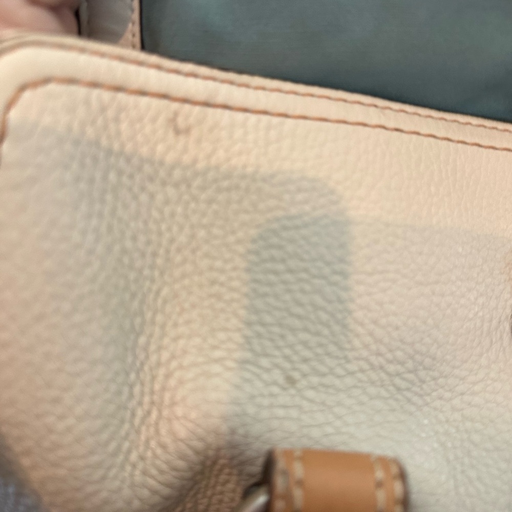 2010 Chelsea Coach Cream Pebbled Leather Shoulder Bag with Tan Straps - Picture 7 of 16